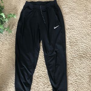 Black nike joggers